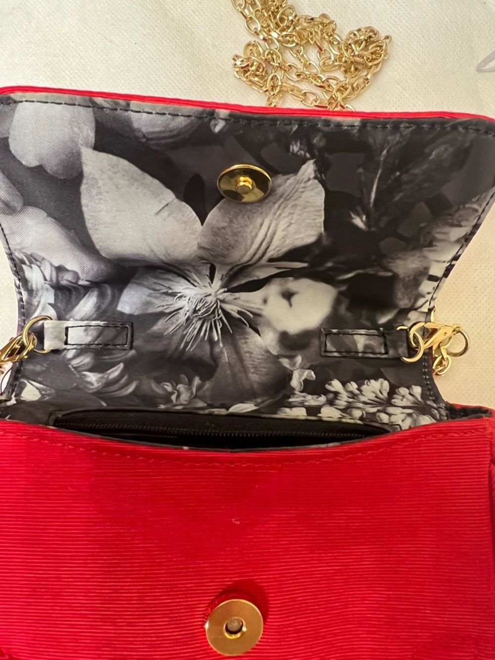 Ted Baker mini Crossbody NWOT - Picture 4 of 9